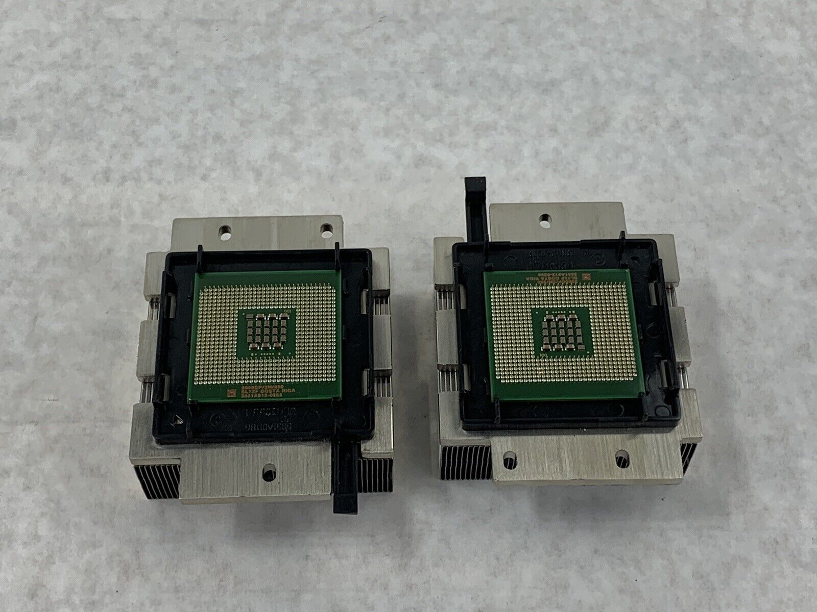 HP 381801-001 XEON 3.00GHZ 800 2MB Processor Kit with Heatsink (Lot of 2)