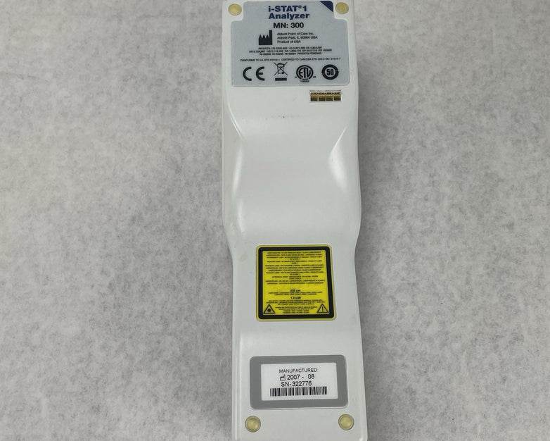 Abbott i-STAT 1 300 Handheld Analyzer With Base For Parts