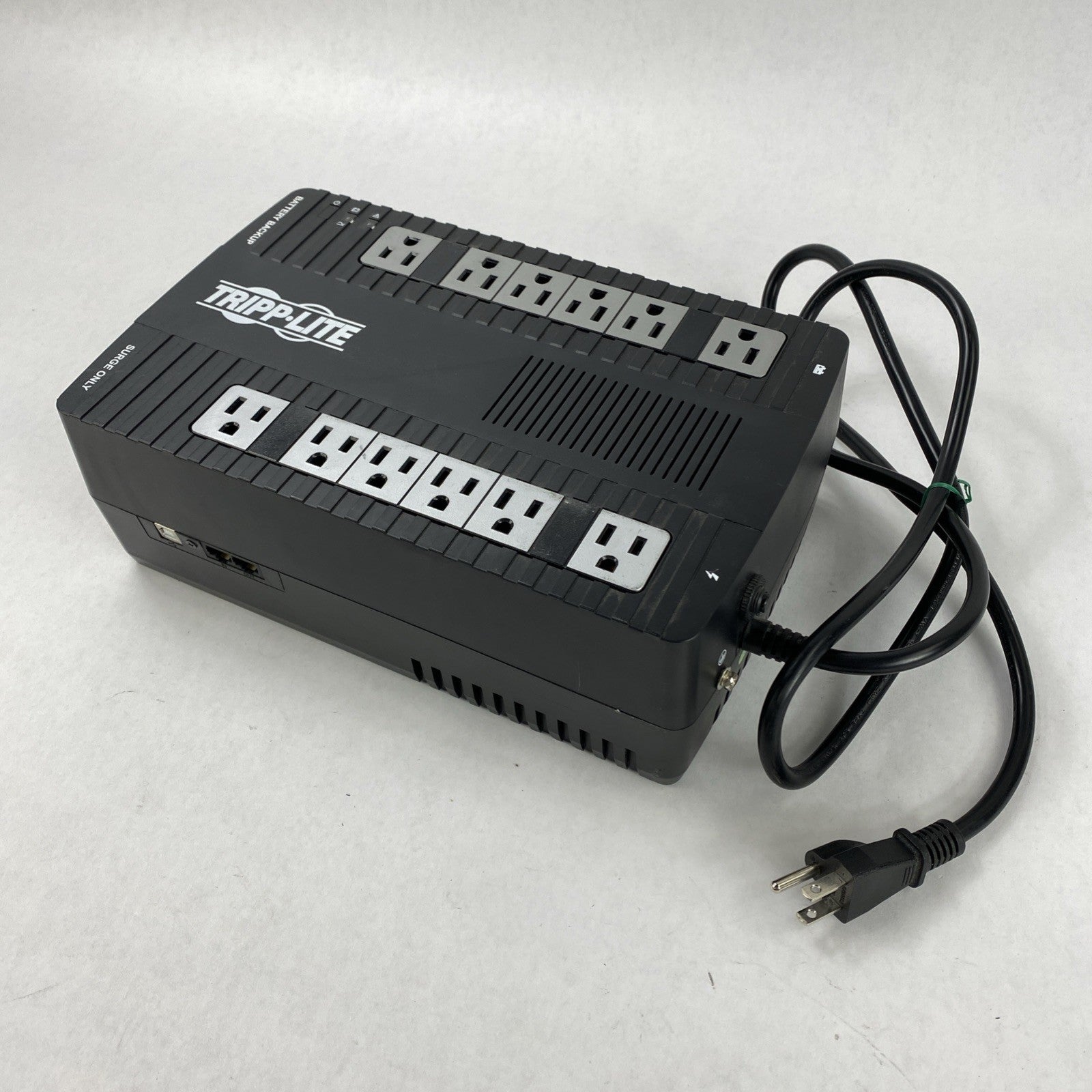 Tripp Lite AVR750U UPS Battery Backup 750VA 120V0