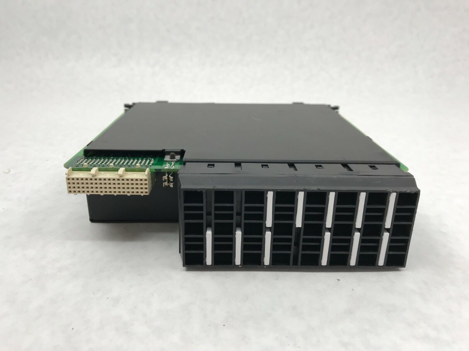 GE Multilin UR6DH Digital I/O 16 Contact Inputs Transducer Card