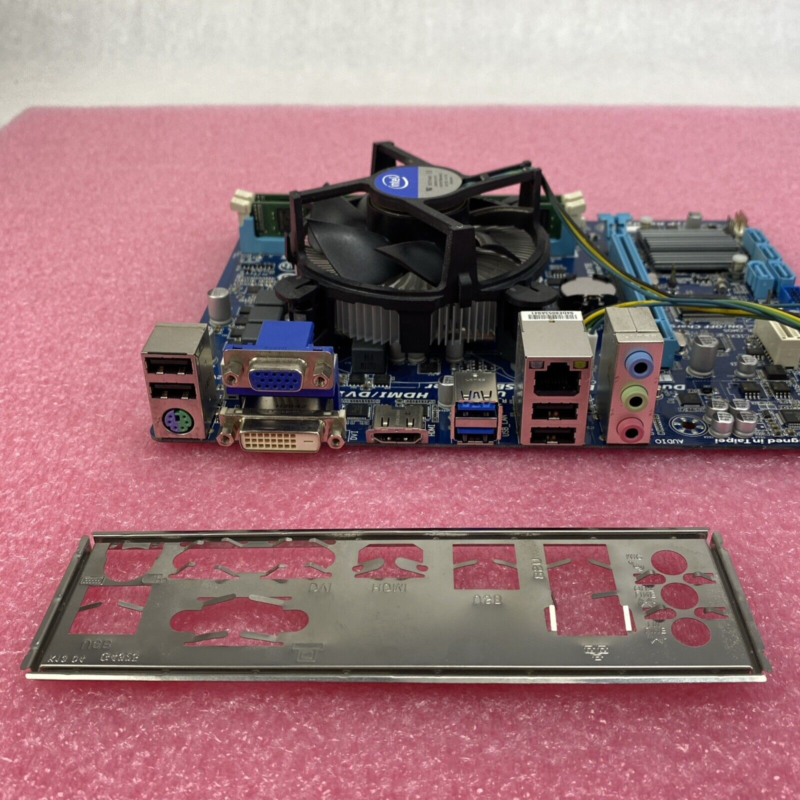 Gigabyte H61M-USB3H Motherboard Intel Core i7-3770 3.4GHz 16GB RAM w/ I/O Shield
