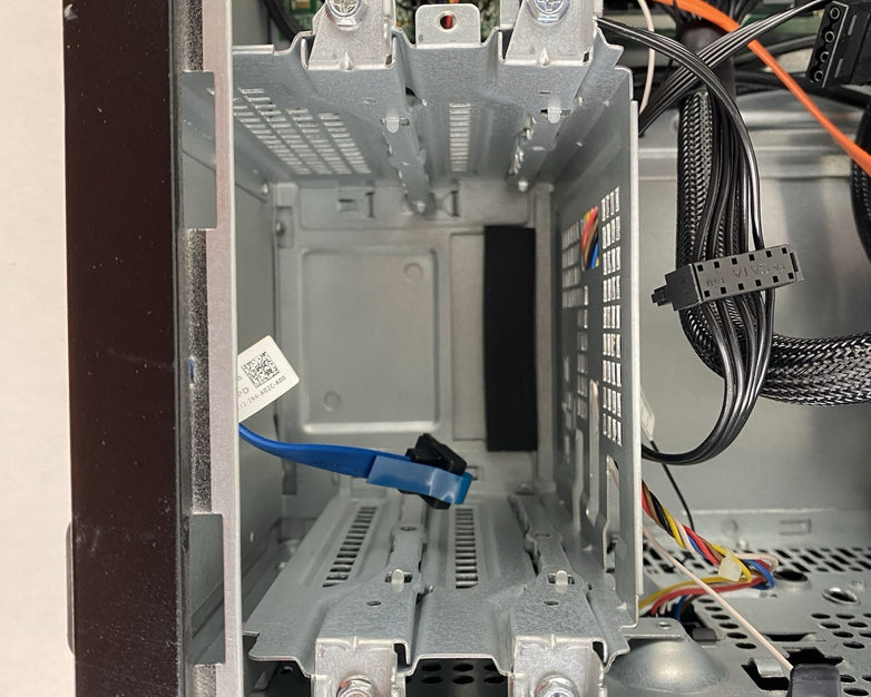 Dell Inspiron 660 MT Intel Core i5-3330 3GHz 4GB RAM No HDD No OS