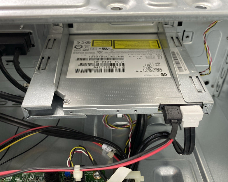 HP Pavilion 510-a010 MT AMD A8-7410 2.20GHz 8GB RAM No HDD No OS No Power Cord