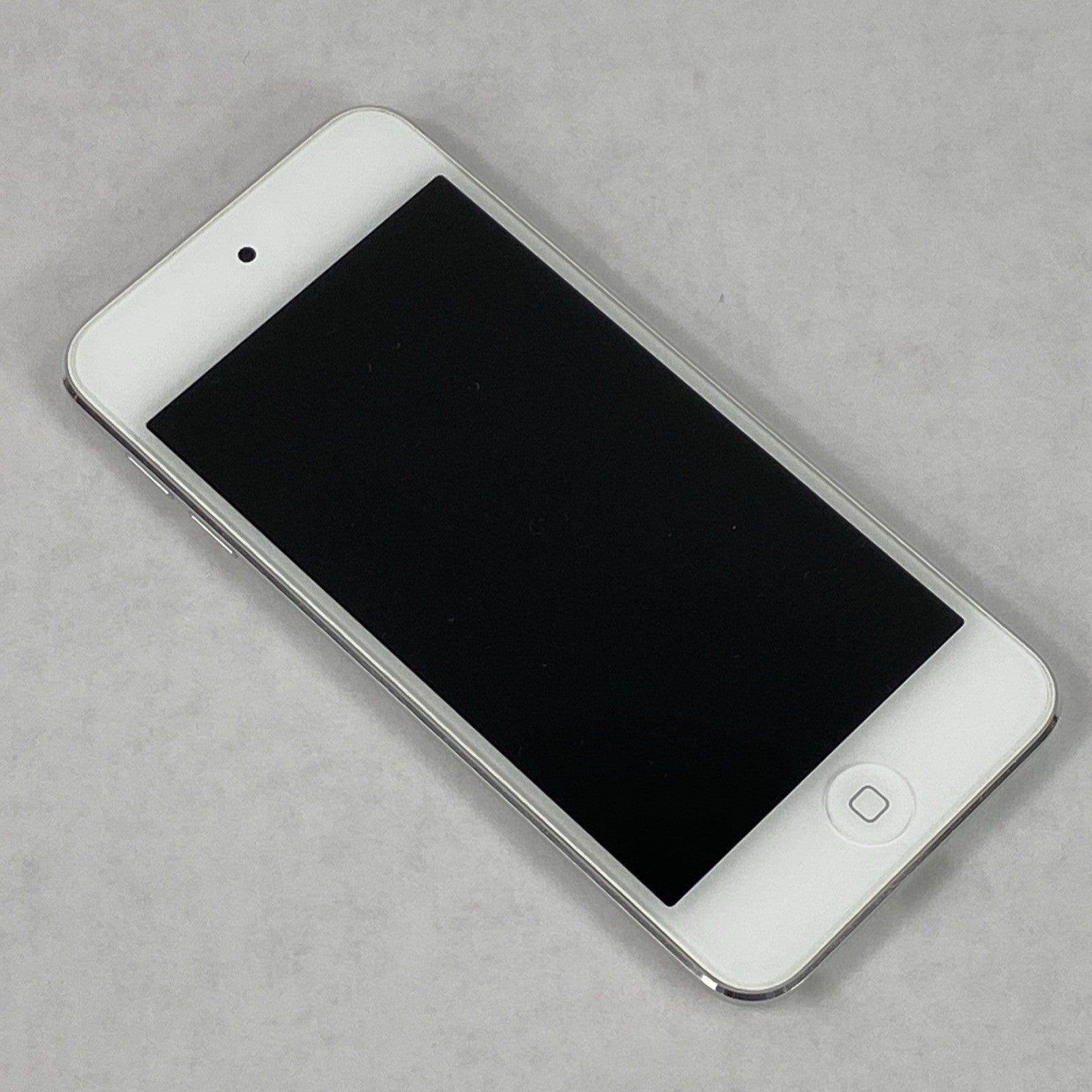 Apple iPod Touch 6th Gen A1574 32GB 4" Silver IOS 12.5.72