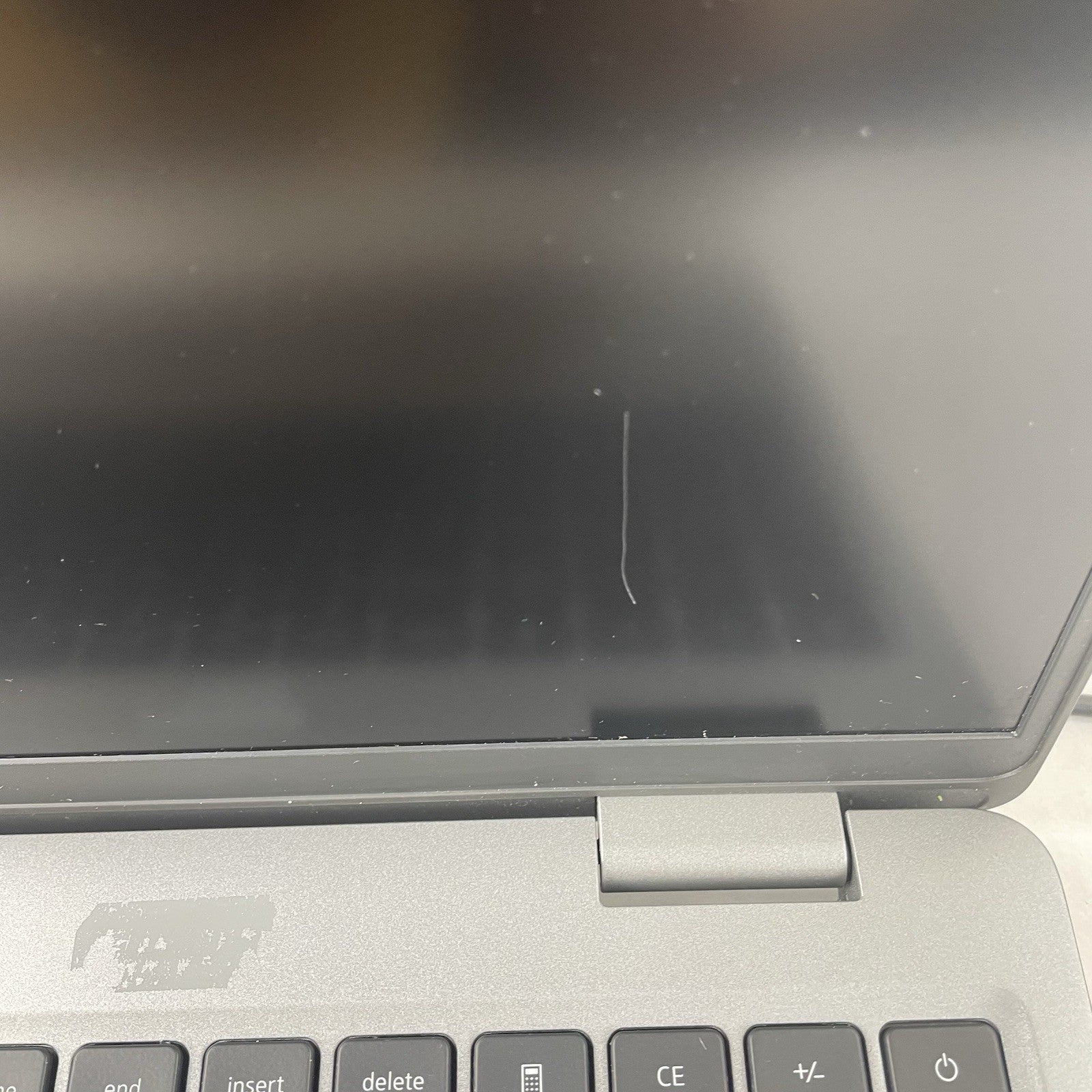 Dell Latitude 5540 15.6" i5-1345U 4.35 GHz 8 GB RAM No SSD/OS/AC - READ Residue4