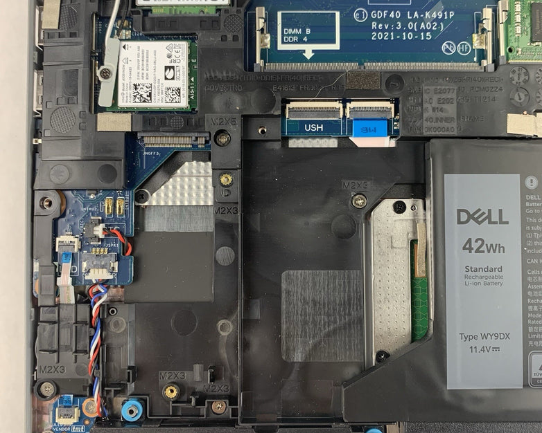 Dell Latitude 5420 14" Laptop  i7-1165G7 2.8 GHz 8 GB RAM No OS/SSD/AC