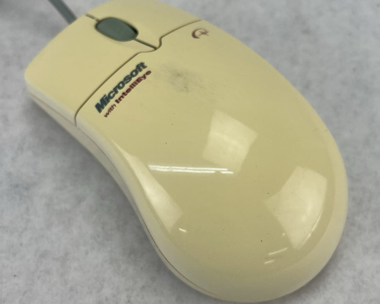 Microsoft Intellimouse X04-91790 Mouse Yellowing - Tested