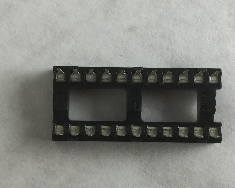 Open Frame, 11 Positions, 2 Rows, Lot of 8, NEW
