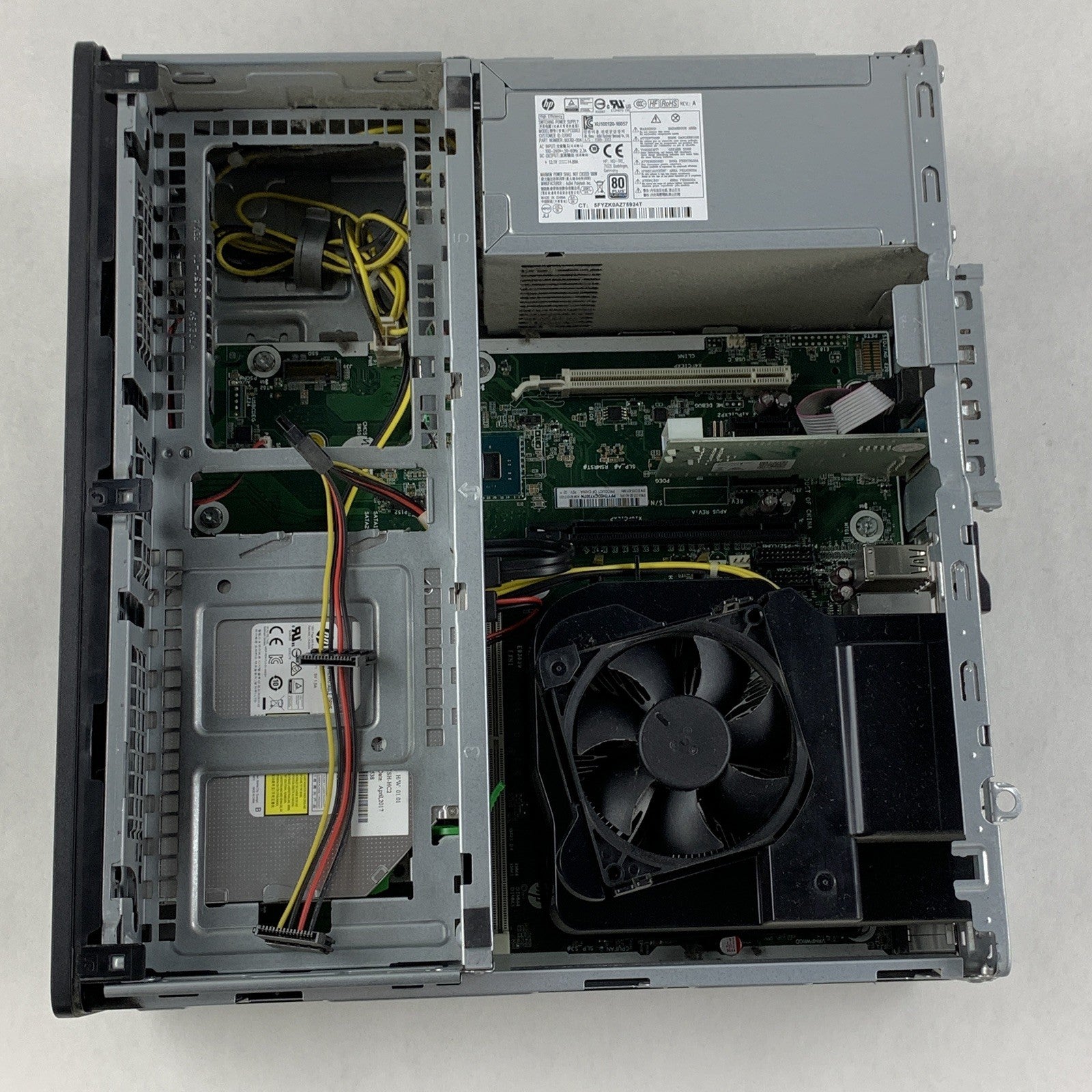 HP EliteDesk 800 G3 SFF Intel Quad Core i5-7500 3.40 GHz 8 GB RAM No HDD No OS