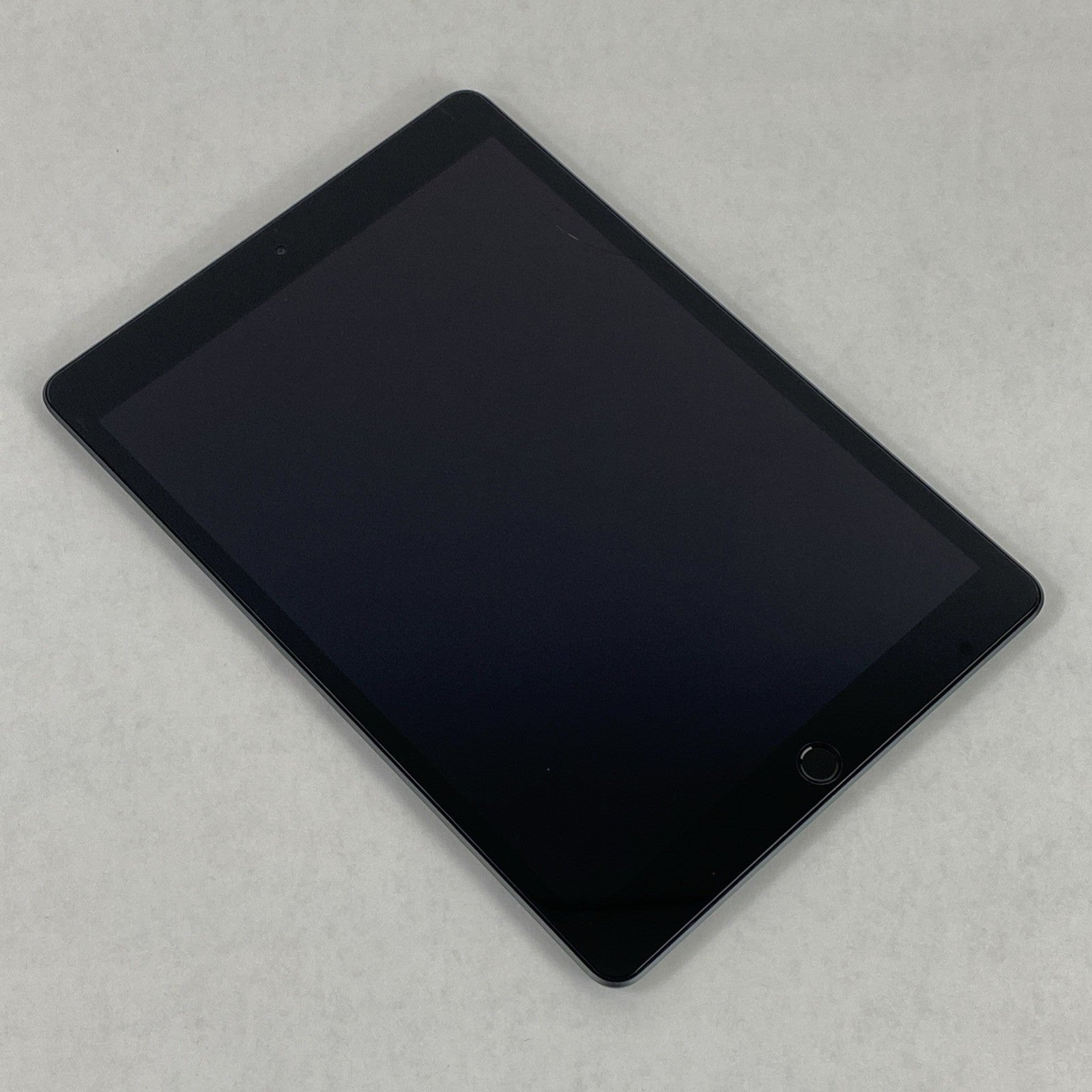 Apple iPad 7th Gen A2197 32GB Retina 10.2" Wi-Fi Space Gray IOS 18.7.91