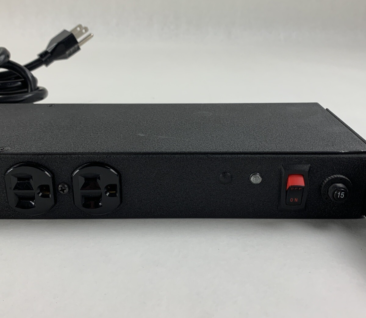 Geist BRF060-10-FM  12A-125VAC 50/60Hz Power Strip Tested