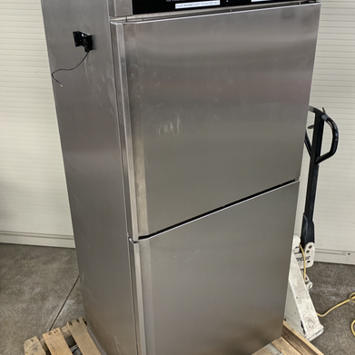 Skytron SS2207N Warming Cabinet Job #NB88-2 Powers and Warms