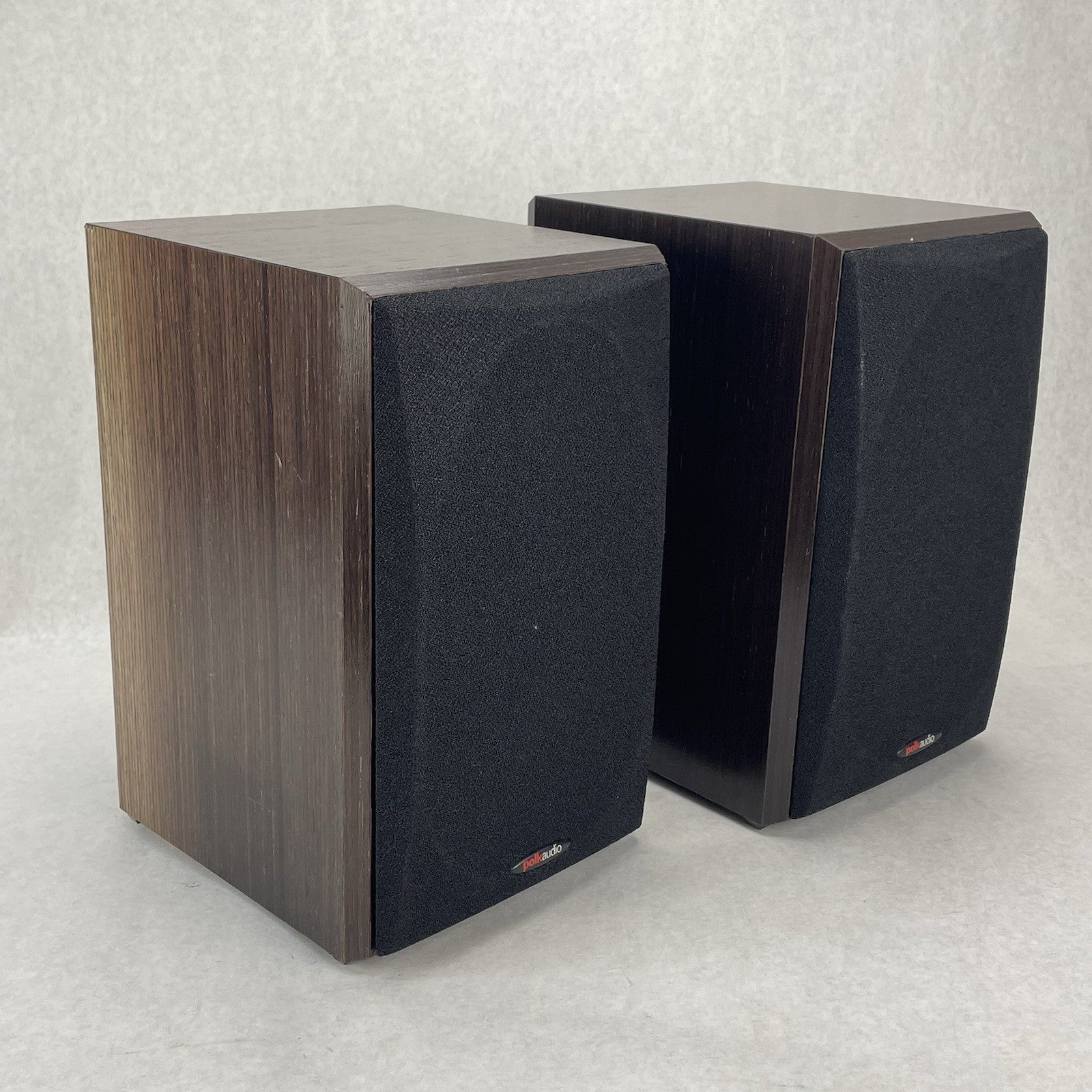 Polk Audio RTi28 Speakers w/ Wall Mounts1