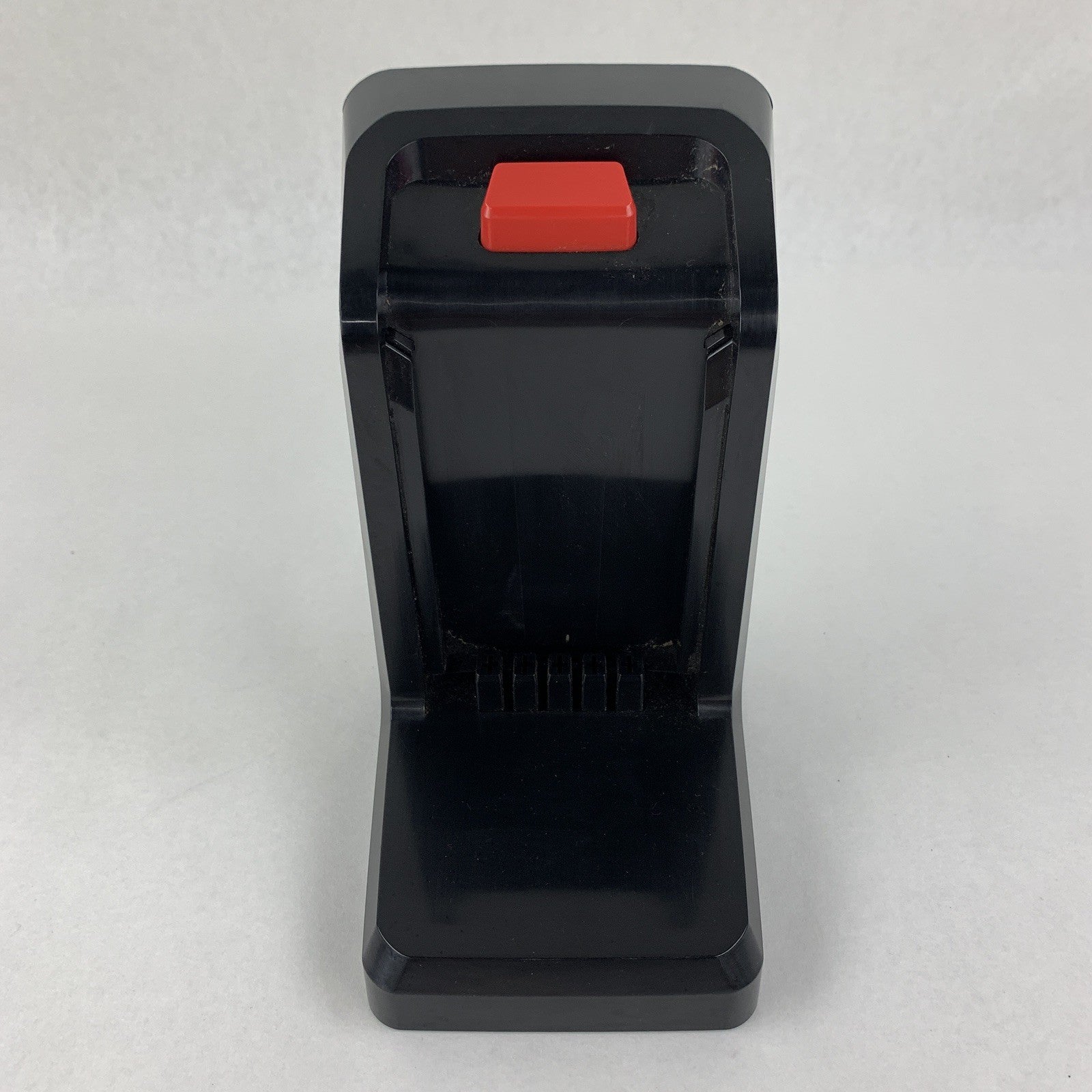 Stryker Alvarium 650700450301 Charger for Power-PRO 2 Untested
