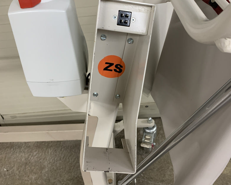 EZ Way 598 EZ Lift Patient Positioner No Battery No Charger