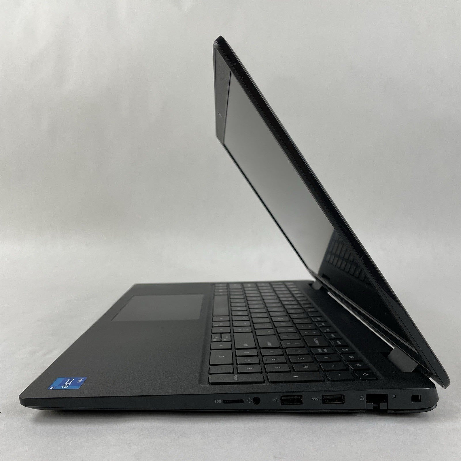 Dell Latitude 3520 15.6" i5-1135G7 2.40 GHz 8 GB RAM No SSD/OS/AC6
