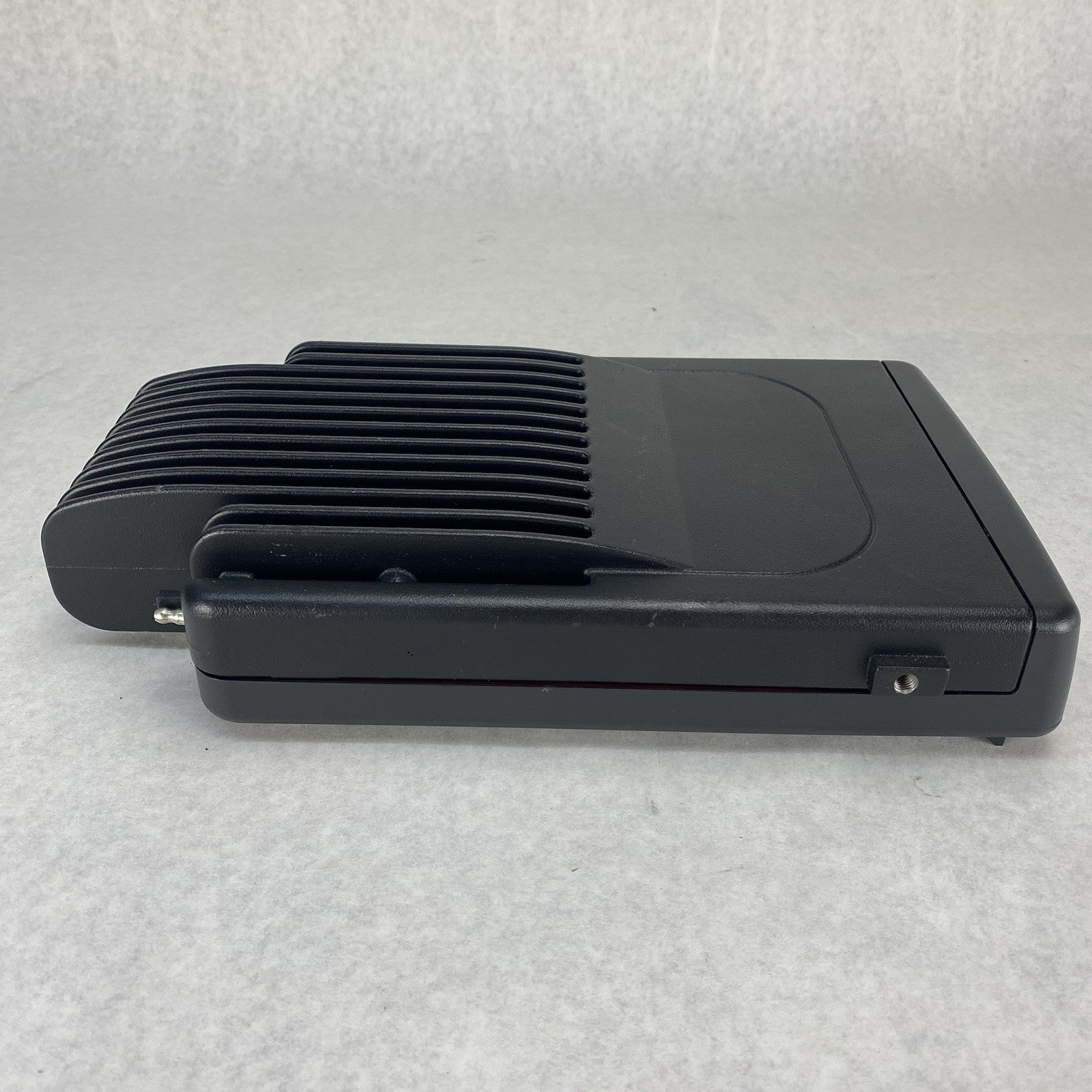 Motorola M01HX+427W M01KLM9PW6AN Radio Base Unit Untested