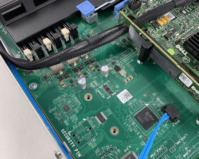 Dell PowerEdge R610 Intel Xeon E5606 2.13 GHz 16 GB RAM No HDD No OS