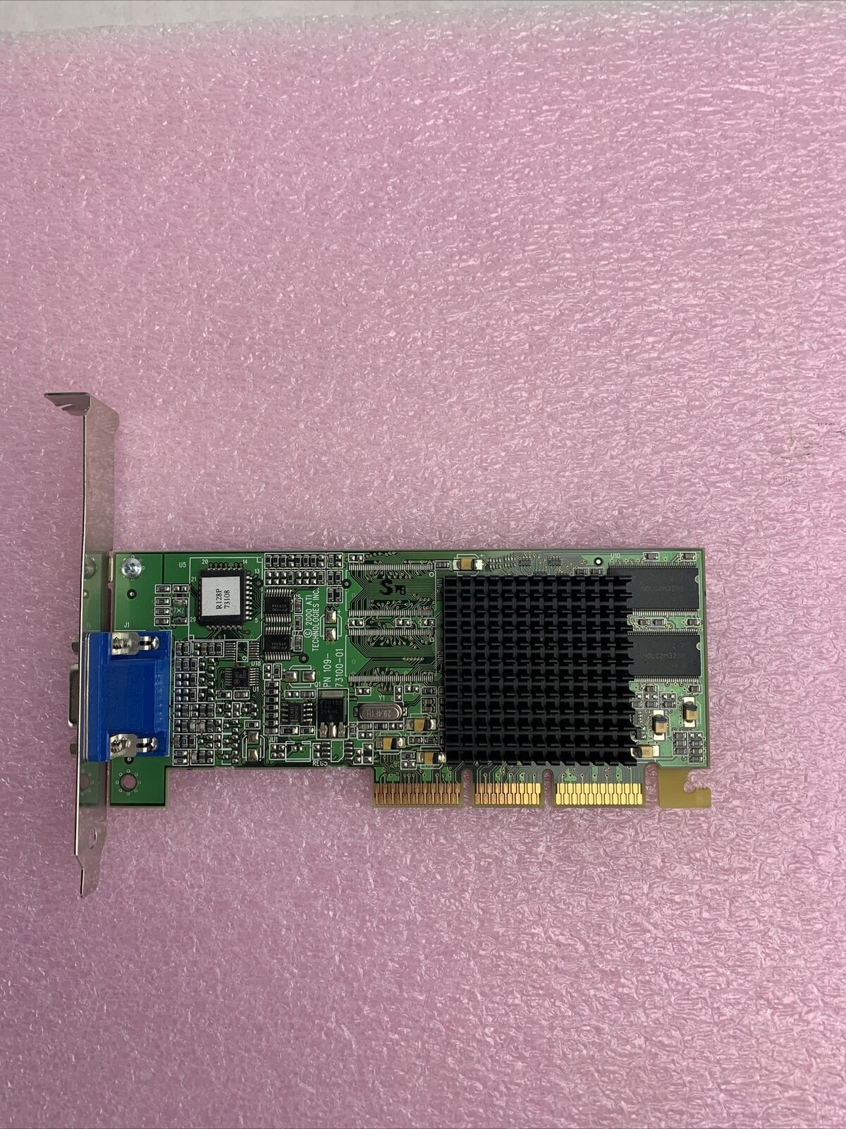 ATI N625 (PN 109-81100-02) AGP Video Graphics Card