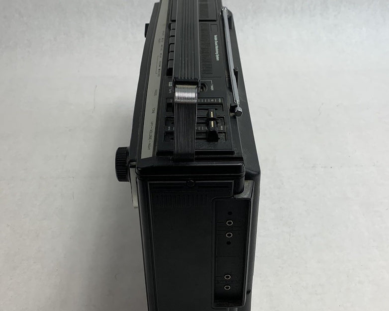 Sears 564 AM - FM - FM Stereo Radio Cassette Recorder