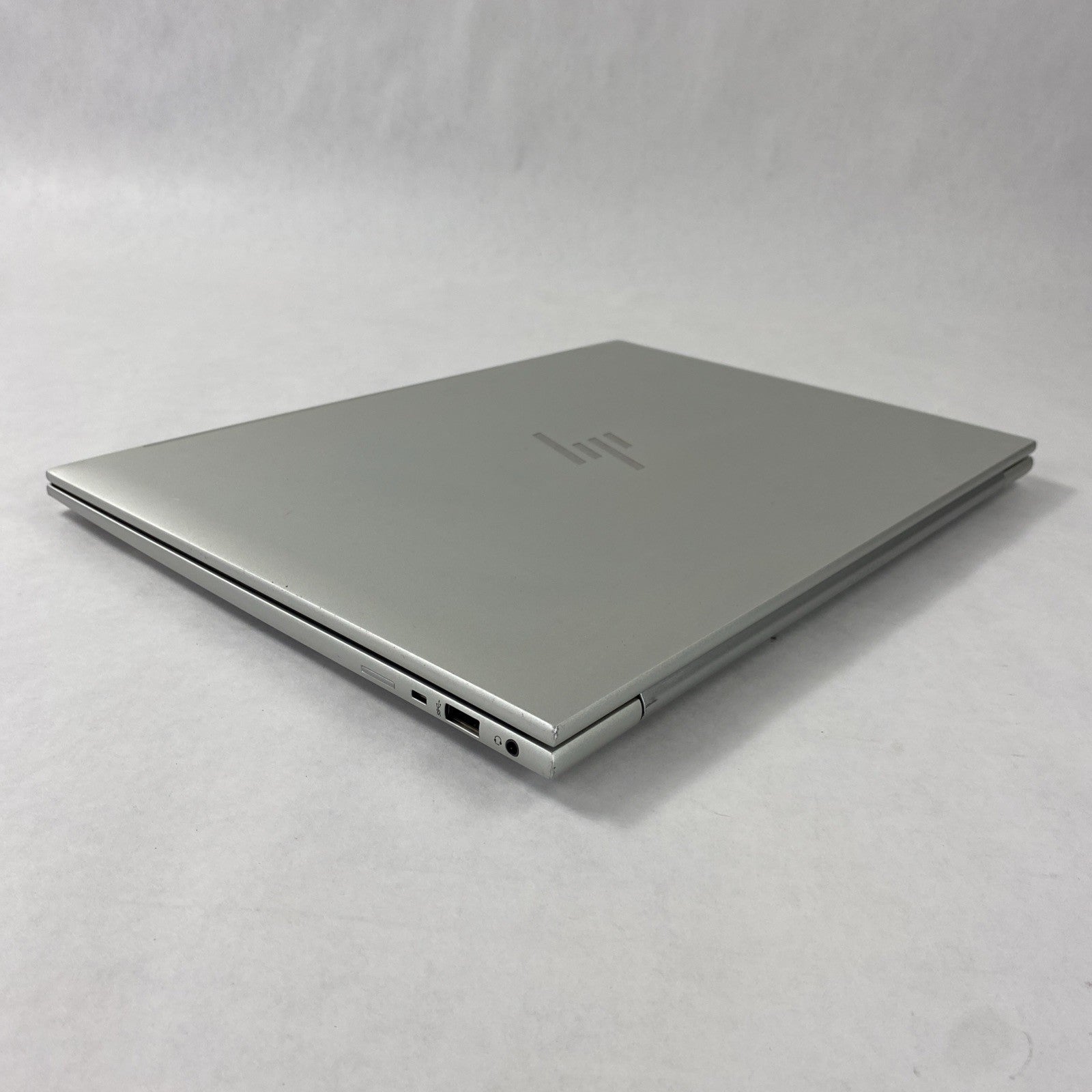 HP EliteBook 860 G9 16" Core i5-1245U 3.96 GHz 32 GB RAM No SSD No OS
