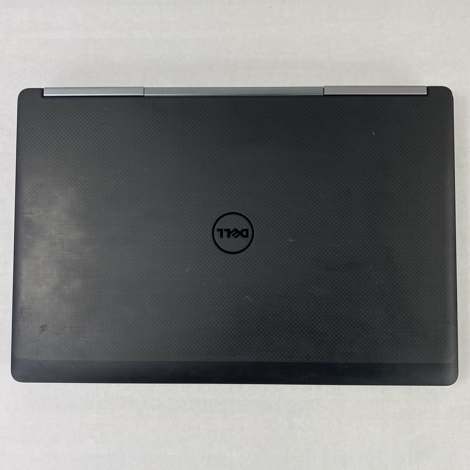 Dell Precision 7710 Intel Xeon E3-1505M v5 2.80 GHz 8 GB RAM 17.3" No HDD No OS