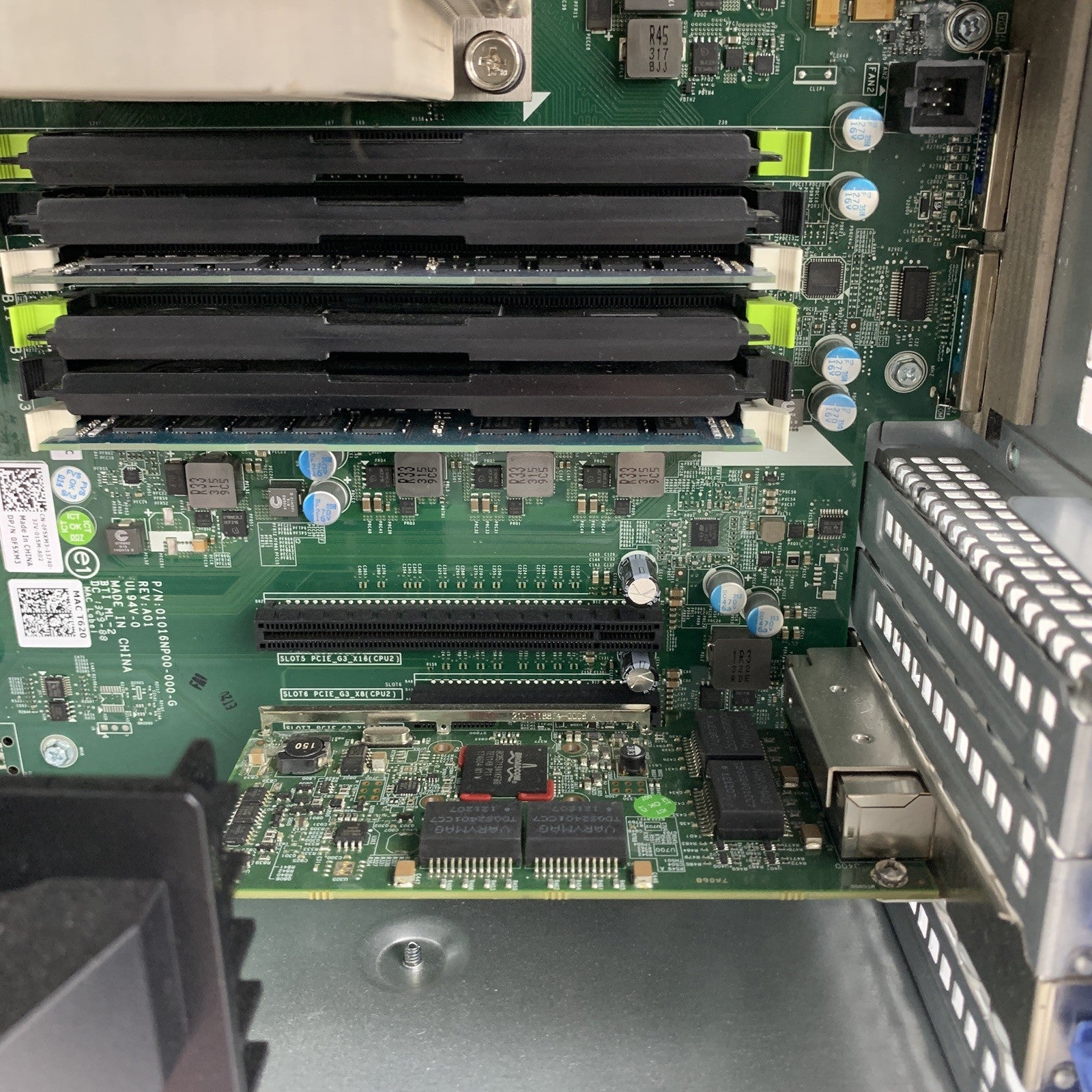 Dell Poweredge T620 Server 2x E5-2609 2.4 GHz 32 GB Ram Perc H710 No OS No HDD