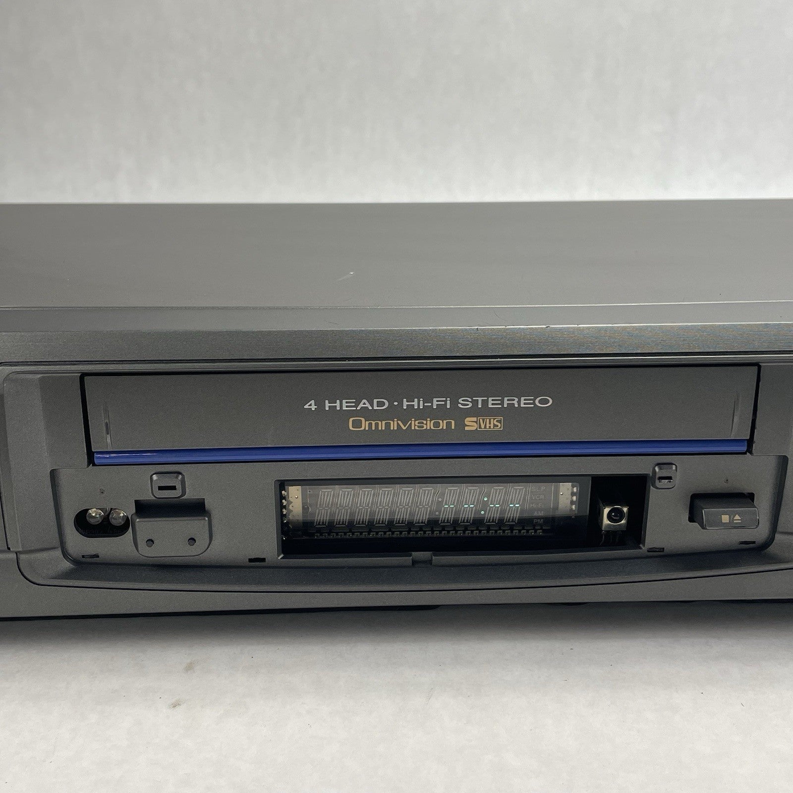 Panasonic Blue Line PV-VS4820 Omnivision Missing Faceplate Tested Working3