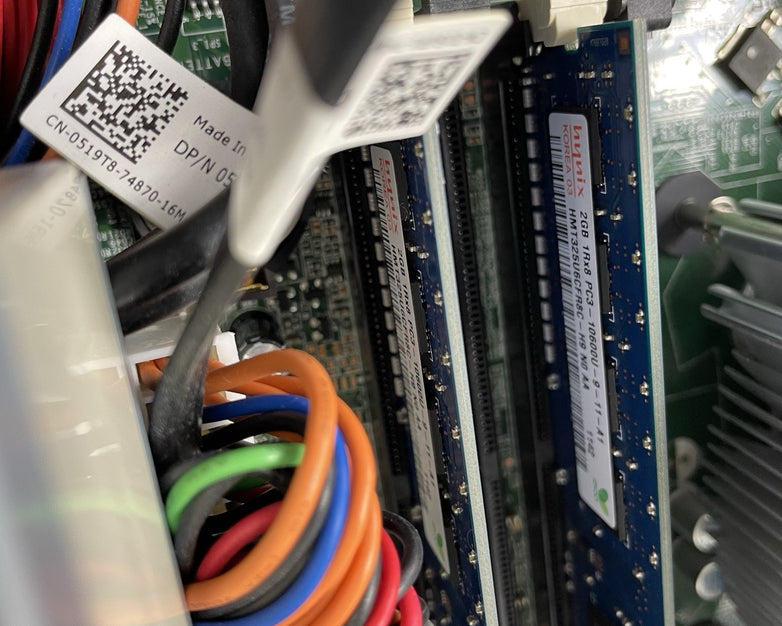 Dell OptiPlex 790 DT Intel Core i5-2500 3.30 GHz 4 GB RAM No HDD No OS