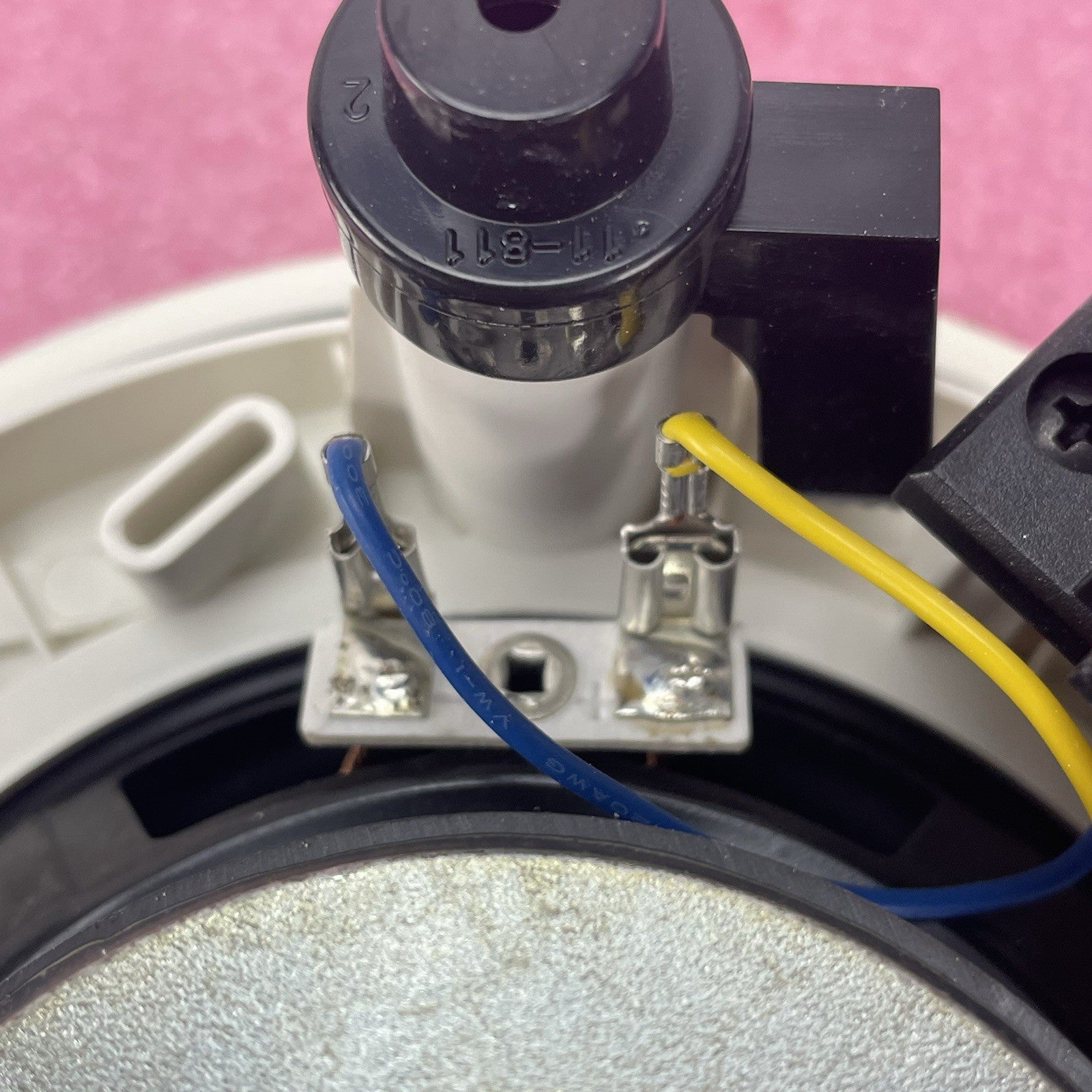 Boston Acoustics HSi 250 8.5" In-Ceiling Speaker Tested5