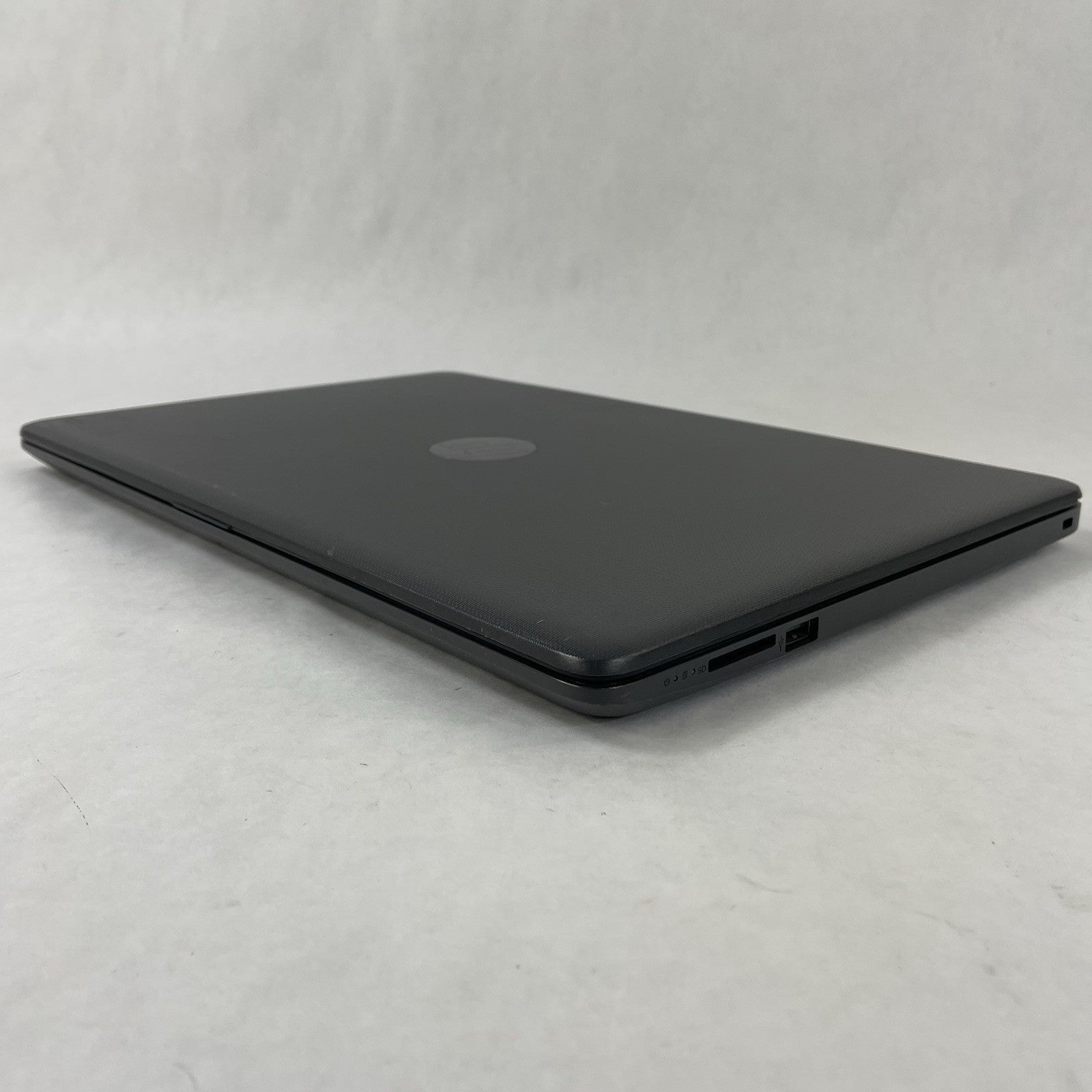 HP 255 G7 15.6" Ryzen 3 2200U 2.50 GHz 8 GB RAM No SSD/OS/AC - Scratched10