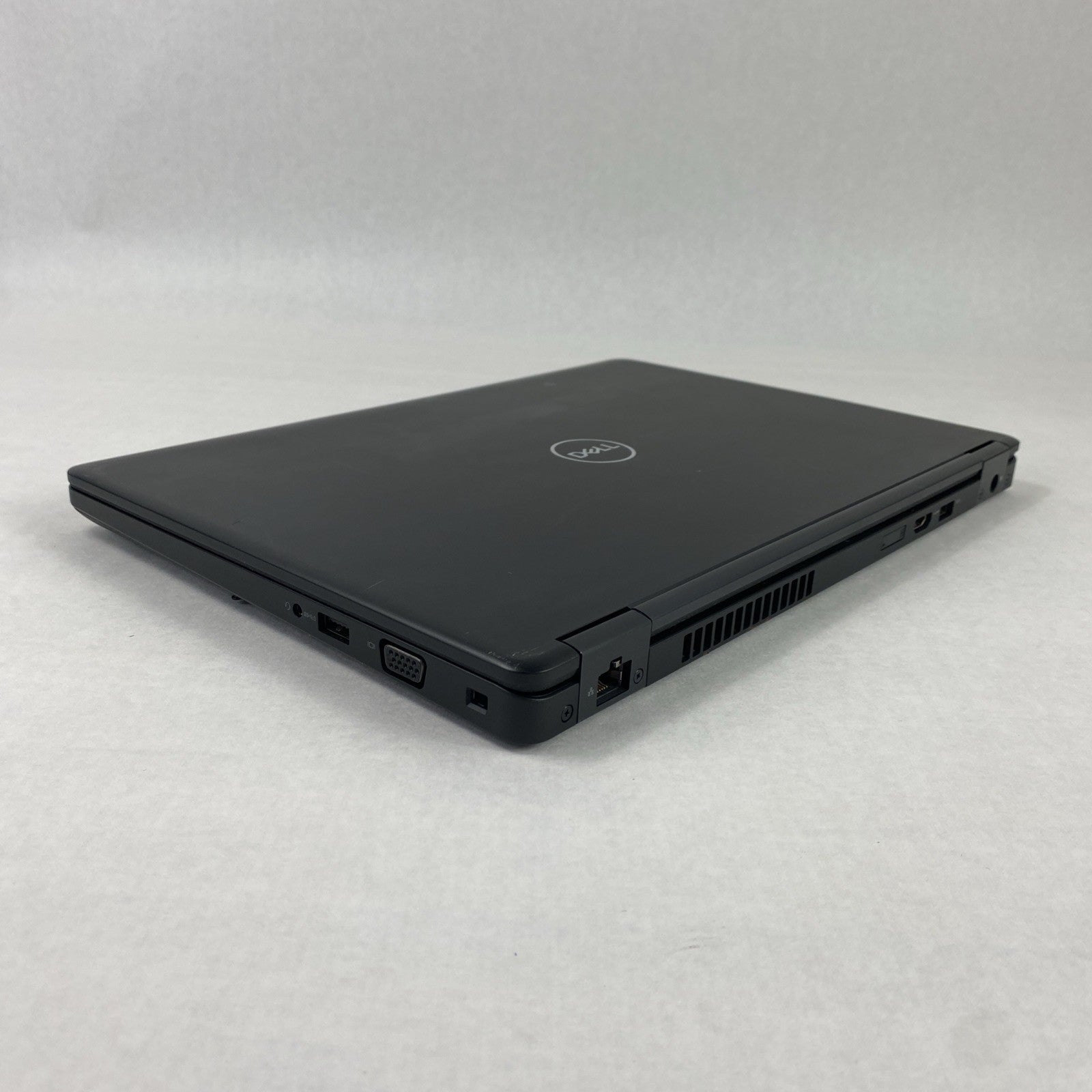 Dell Latitude 5490 Core i3-8130U 2.20 GHz 8 GB RAM 14" No HDD No OS