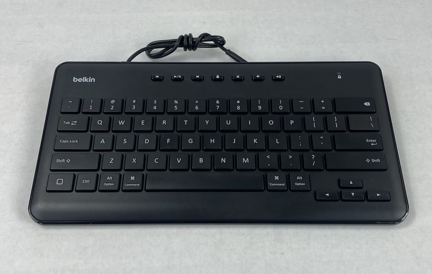 Belkin B2B124 Wired Keyboard for iPad w/ Lightning Connector Tested (Lot of 10)