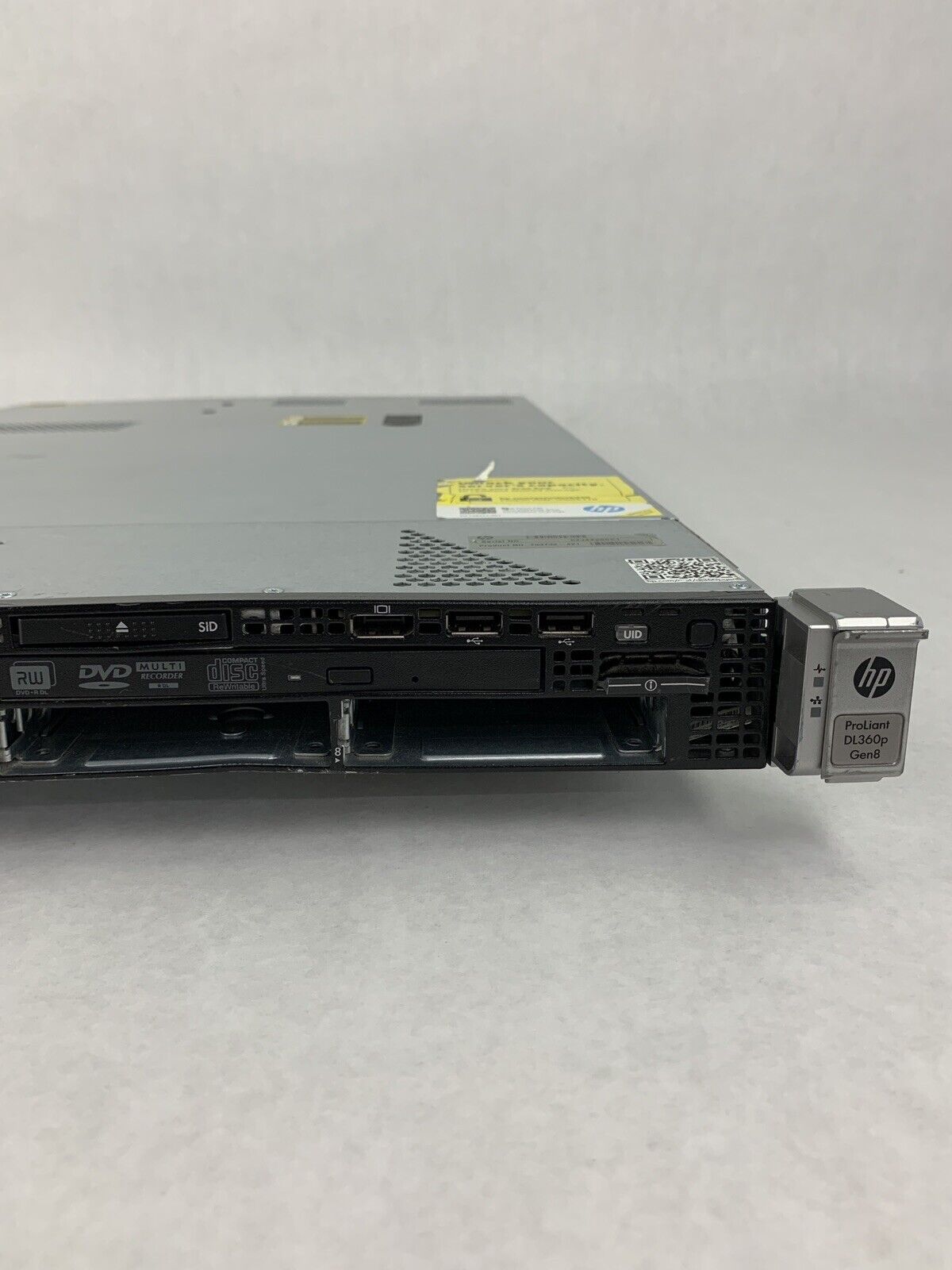 HP ProLiant DL360p Gen8 Quad-Core Xeon E5-2603 V2 1.8 GHz 32 GB RAM No OS No HDD