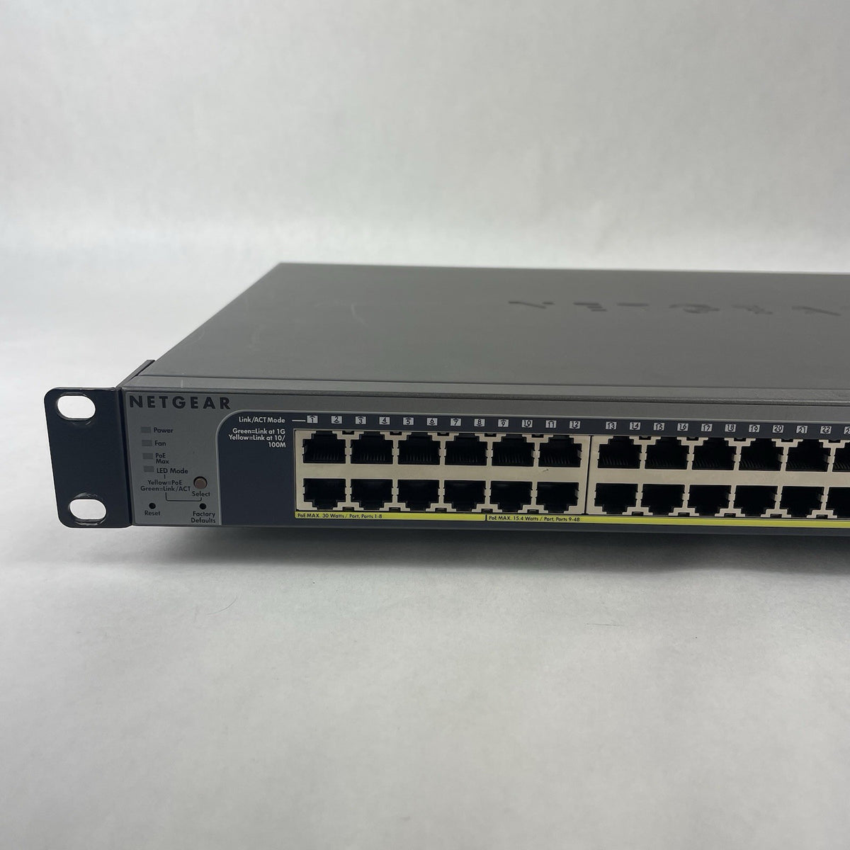 NetgearProsafe GS752TP 48-Port Gigabit PoE+ Smart Managed Switch - Tested3
