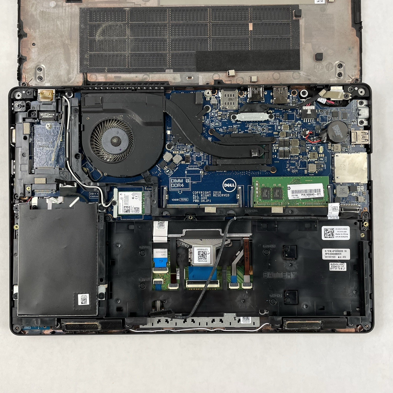 Dell Latitude 5480 14" i7-7600U 2.80 GHz 8 GB RAM No SSD/OS/AC/Batt19