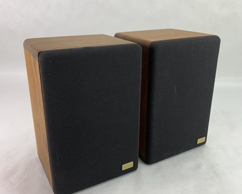 Vintage DLK Domus Acoustical Finch Walnut-Veneer Passive Bookshelf Speaker Set