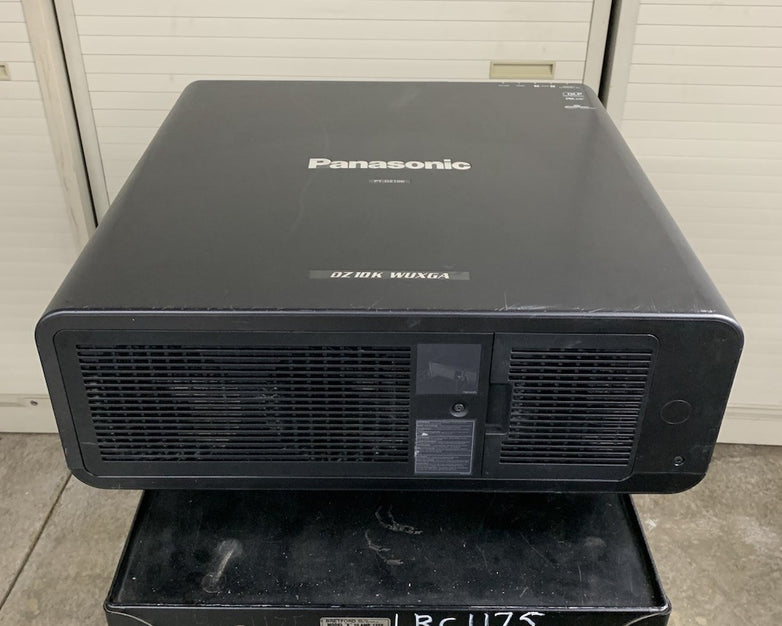 Panasonic PT-DZ10KU WUXGA DLP Lamp Projector 172 Lamp Hours - No Lens No Remote
