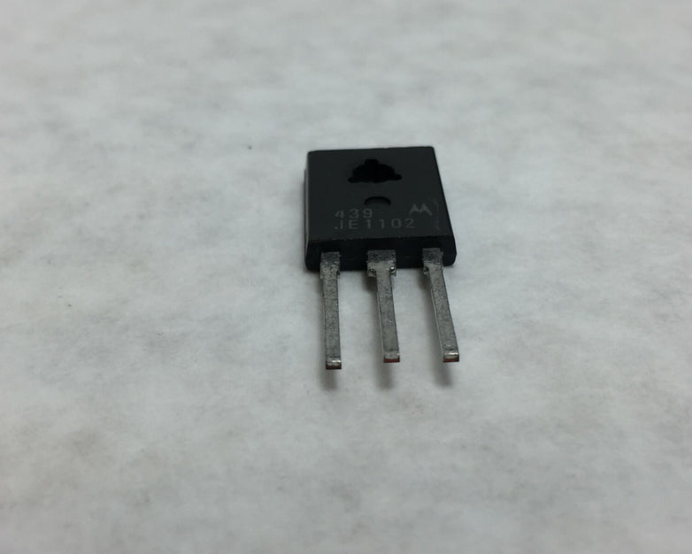 Genuine Motorola JE1102 Integrated Circuits   Lot of 6    NOS
