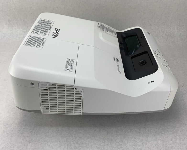 Epson PowerLite 695Wi H740A LCD Lamp Projector 2072 Lamp Hours - No Remote
