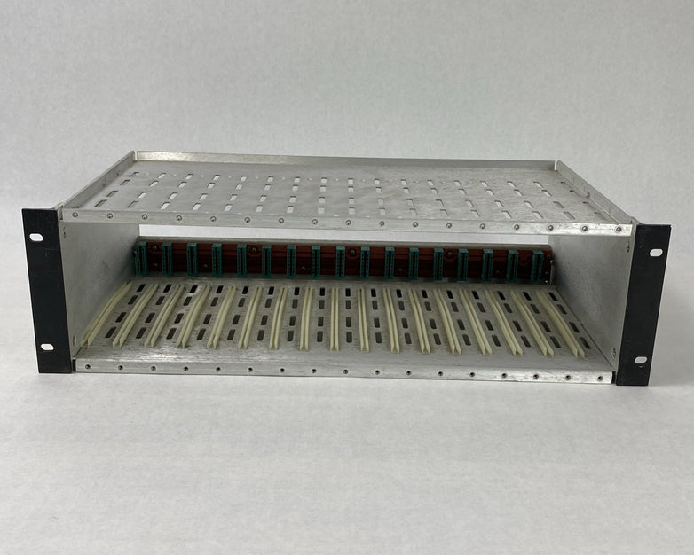 Fiber Options 517R 17 Slot Card Cage Rack Chassis