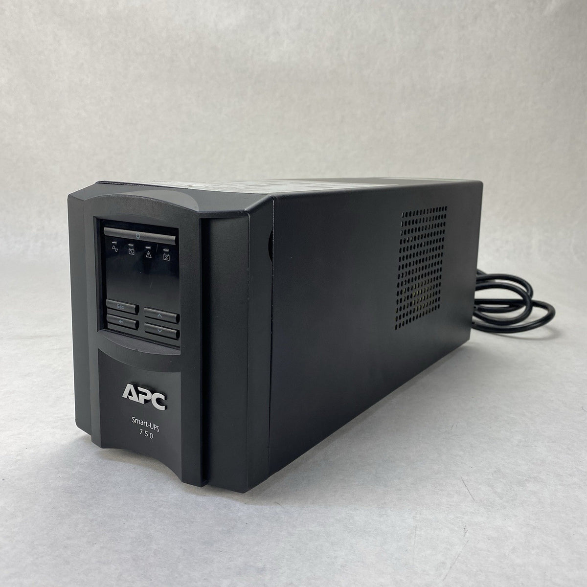 APC SMT750C Smart-UPS Battery Backups 120V - Tested0