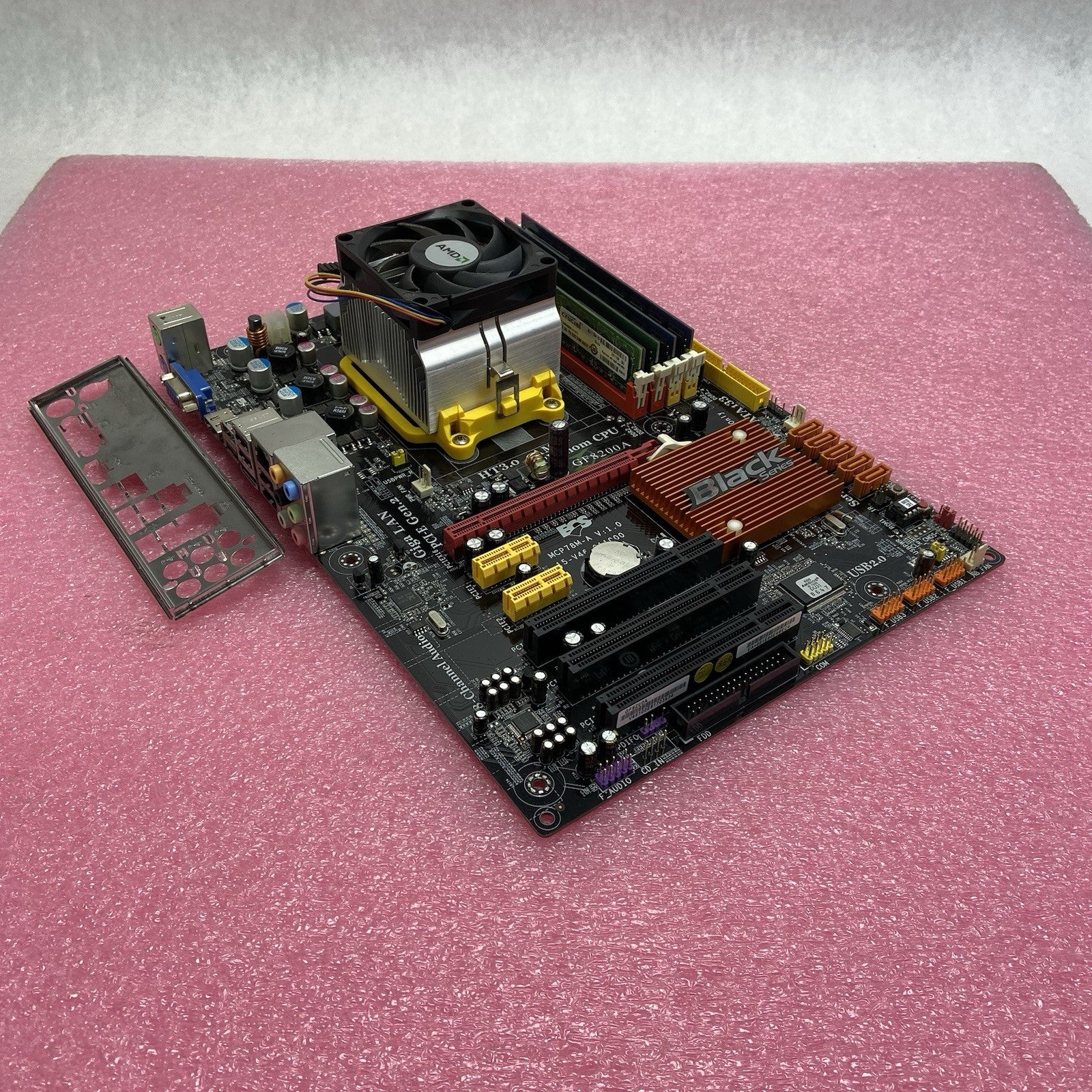 ECS GeForce 8200M-A Motherboard AMD Athlon 64 X2 2.21GHz 8GB RAM w/Shield0