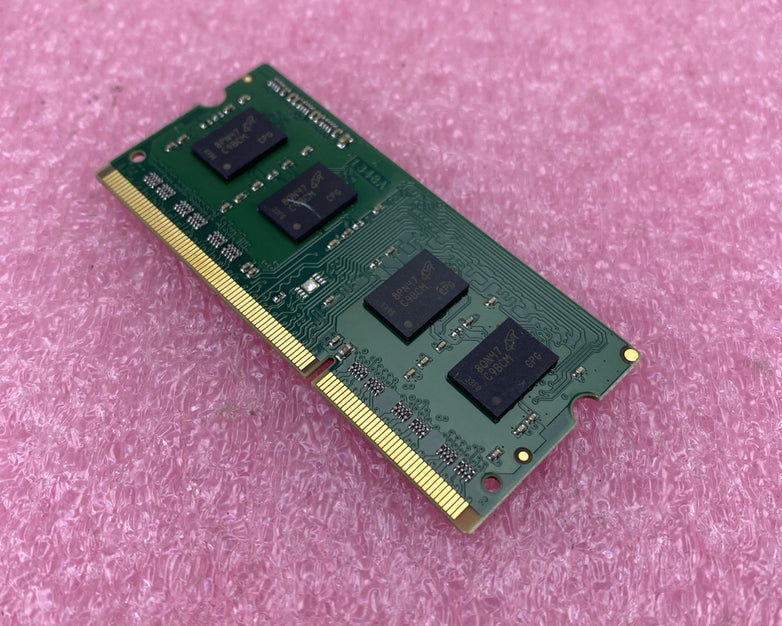Crucial 4GB DDR3L-1600 Laptop Memory Ram CT51264BF160BJC8FNN - Lot of 3