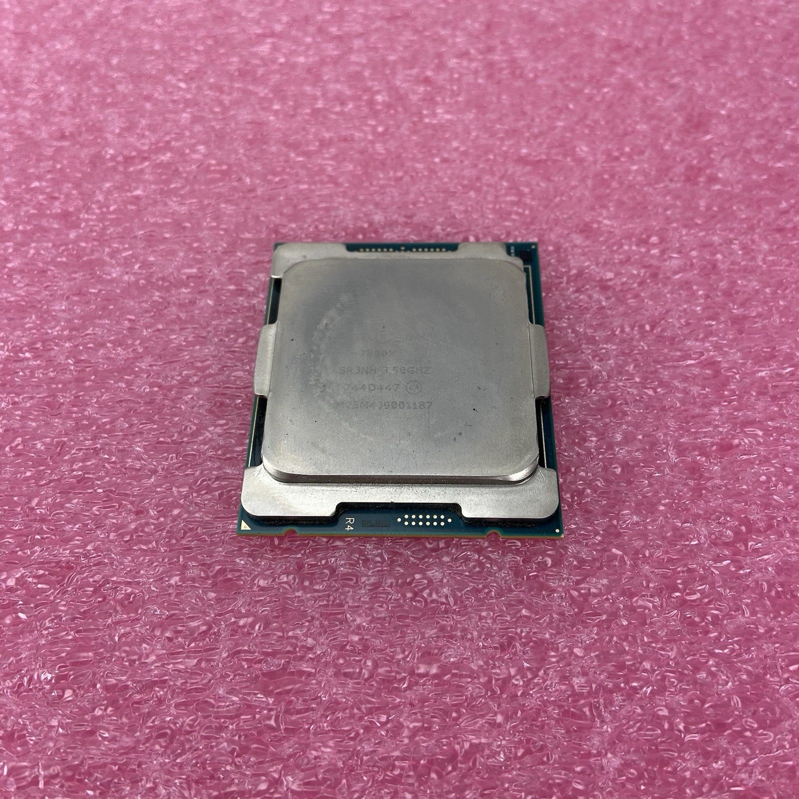 Intel Core i7-7800X 3.5GHz Desktop CPU1
