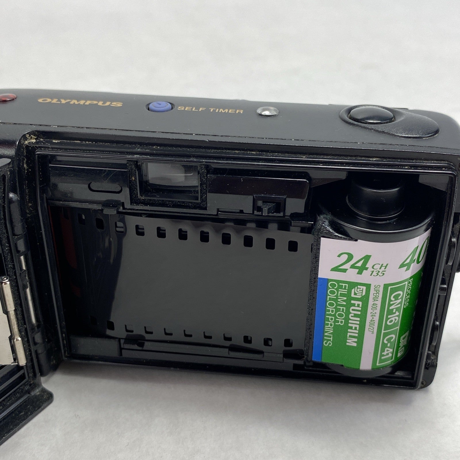 Olympus Infinity Jr 35mm Point And Shoot Film Camera - Tested10