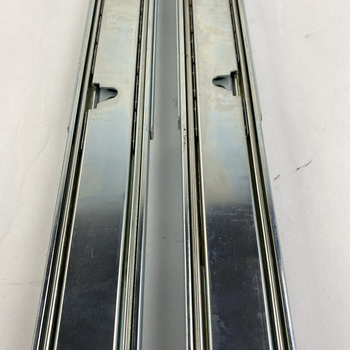 Dell 00D9374 1U Left and Right Sliding Server Rail10