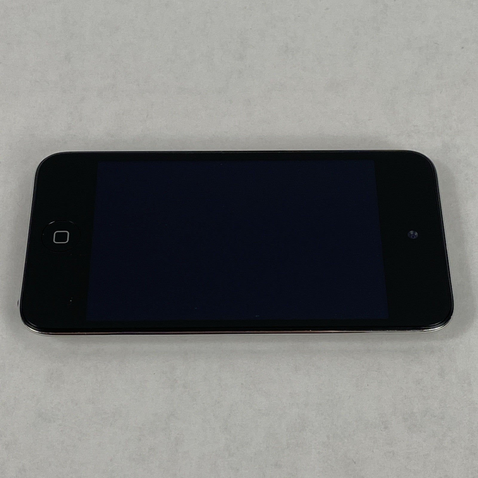 Apple iPod Touch 4th Gen A1367 32GB 3.5" Black IOS 6.1.67