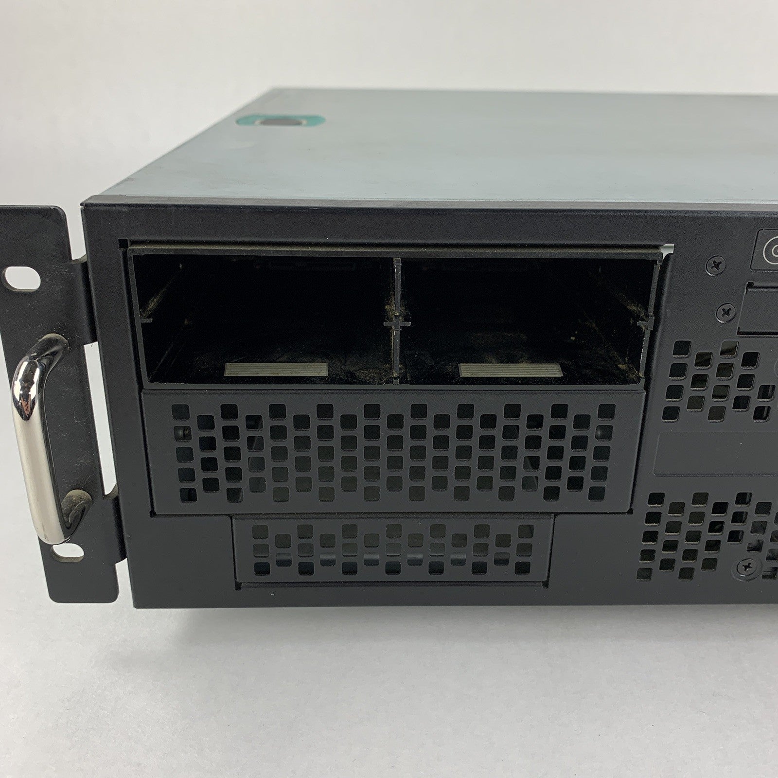 Advantech CTOS 4U Rackmount Industrial Server Chassis No Key Unlocked