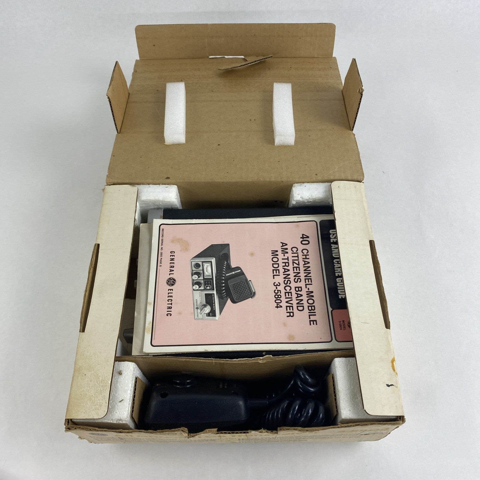General Electric 3-5804 Mobile CB Transceiver Two Way radio4
